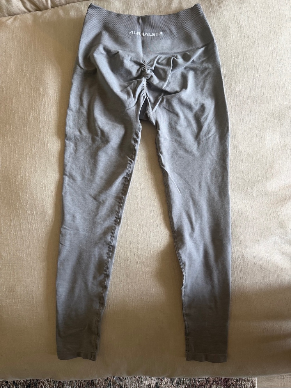 Alphalete Light Grey High-Waist Leggings